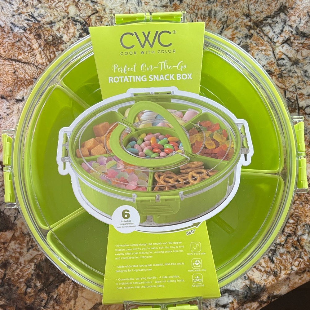 CWC Rotating Snackle Box - Picture 3 of 11